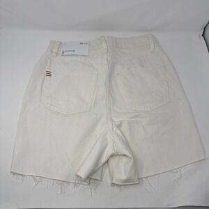 BDG Urban Outfitters 90s 90's Long Inseam Short Ivory Creme 28 NWT Jean Shorts